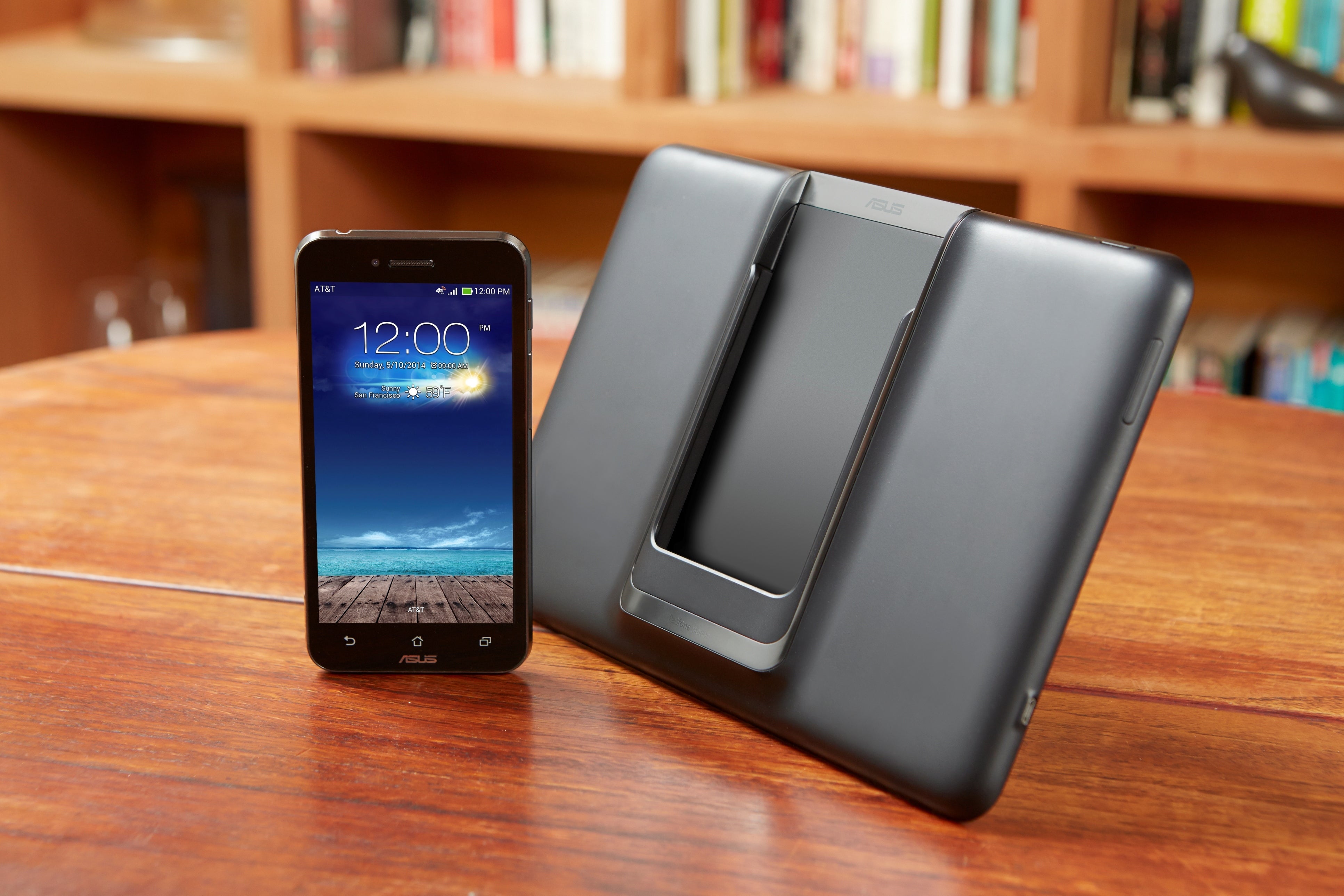 7340912 padfone 4