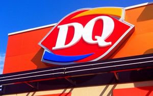 dairy queen logo