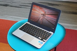 asus chromebook c202s 3qtr